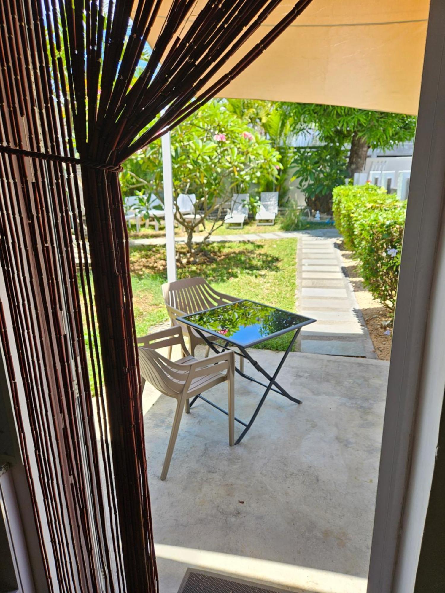 Casa Frangipani Mauritius Apartment Trou d'Eau Douce Exterior photo